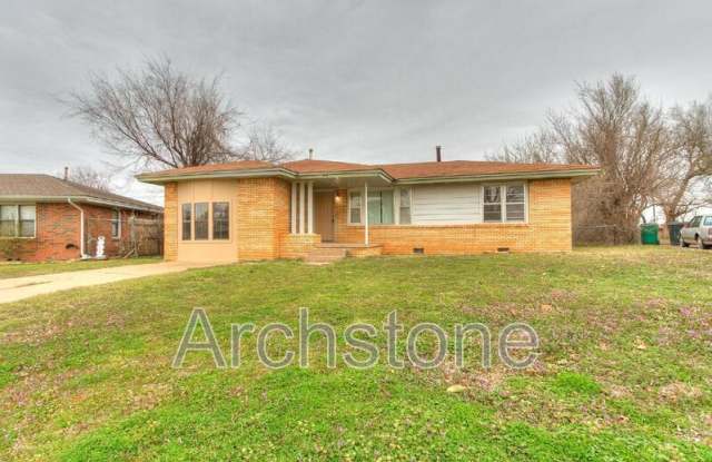 1829 Corrine Dr photos photos