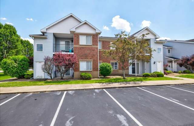 **Swimming Pool*****1 Bed 1 Bath******Cross Pointe Business Park*****LAKE VIEW AVAILABLE photos photos