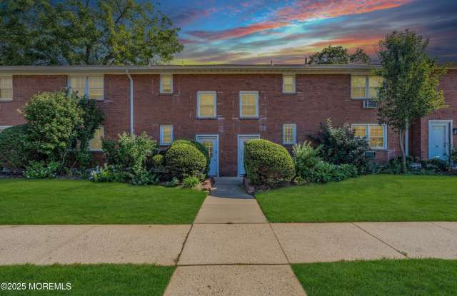 364 Westwood Avenue unit: 16 photos photos 364 Westwood Avenue unit: 16 photos photos