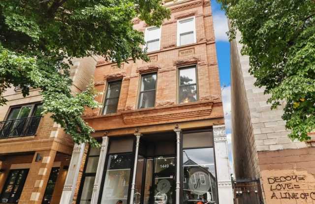 1449 N Ashland Avenue Gallery 1