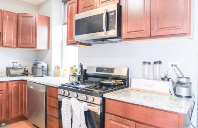 1586 North Clybourn Ave. photos photos