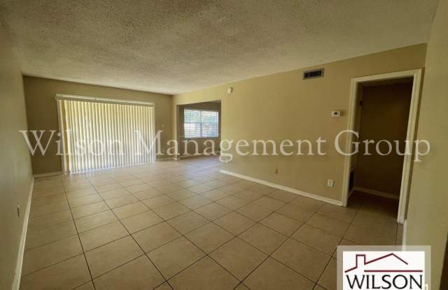 4212 Parkside Drive Gallery 3