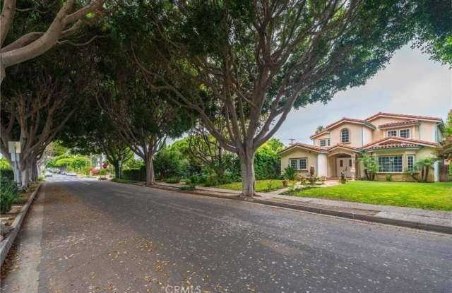2913 Delaware Avenue photos photos