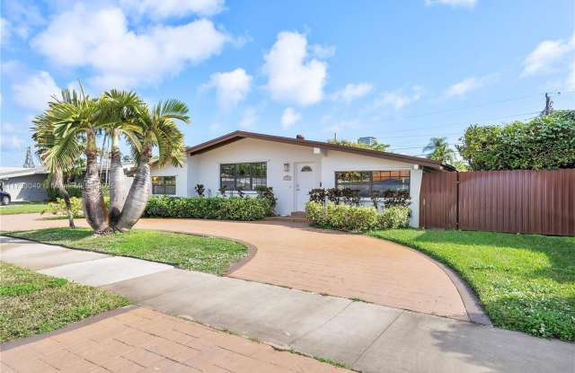 21221 NE 25th Ct - 21221 Northeast 25th Court, Ojus, FL 33180 21221 NE 25th Ct - 21221 Northeast 25th Court, Ojus, FL 33180