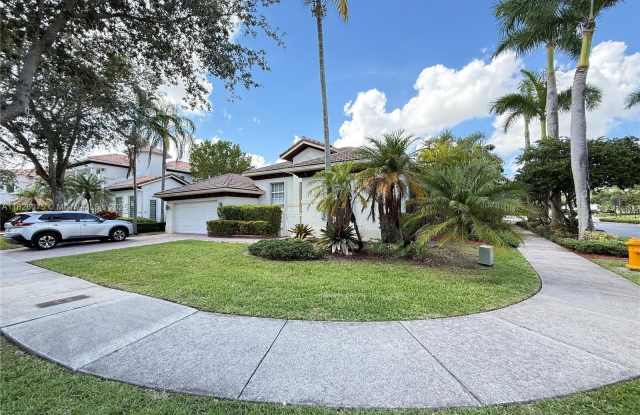 11339 NW 71st St photos photos