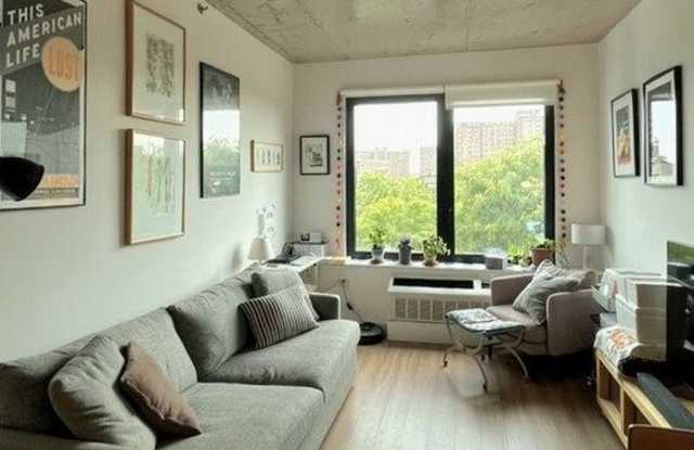 222 Johnson Avenue - 222 Johnson Avenue, Brooklyn, NY 11206 222 Johnson Avenue - 222 Johnson Avenue, Brooklyn, NY 11206