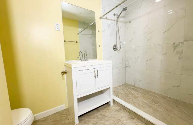 2016 WHEATON HAVEN Court unit: Basement Only photos photos
