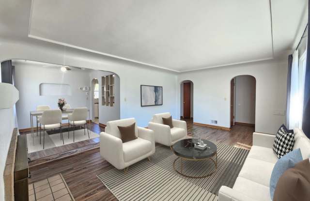 $1,900 - 3 Bed / 2 Bath Charming Rancher Home near the Downriver Golf Course photos photos