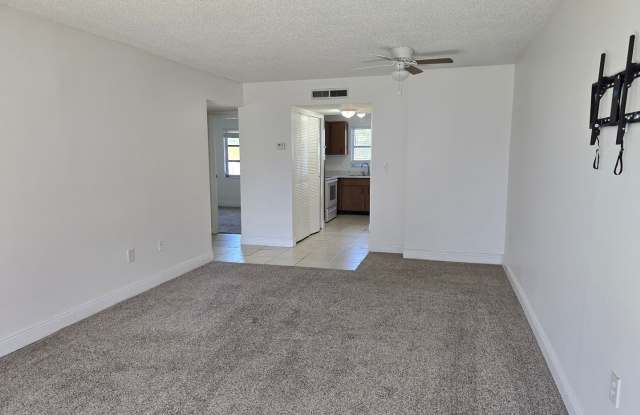 Prime Location, Amazing Price! - $400 OFF 1st Month Rent (Lease signed by May 31!) photos photos
