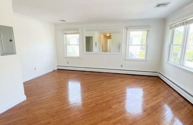 412 N Lancaster Gallery 4