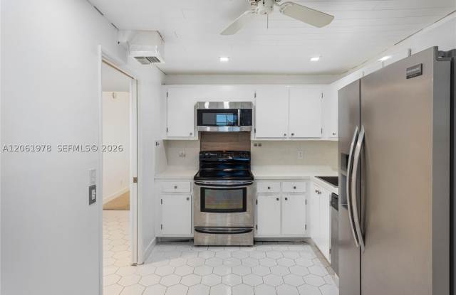 4030 W Palm Aire Dr photos photos 4030 W Palm Aire Dr photos photos