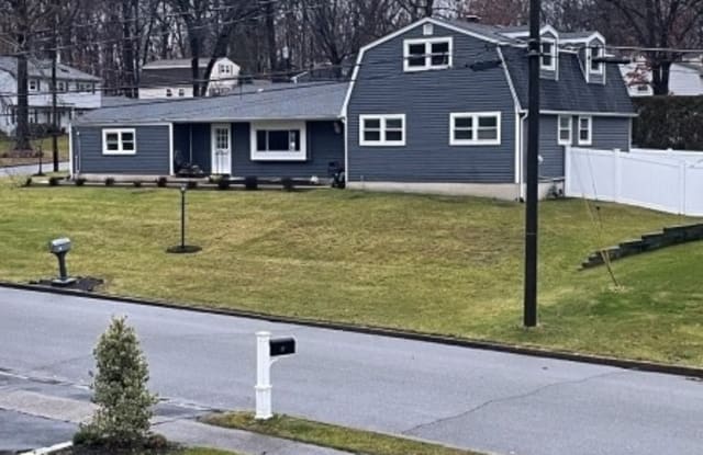 18 Bromley Dr - 18 Bromley Drive, Parsippany-Troy Hills, NJ 07054