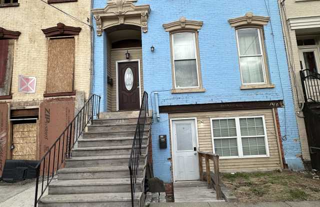 211 Clinton Avenue photos photos