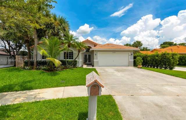 16850 Crestview Ln Gallery 2