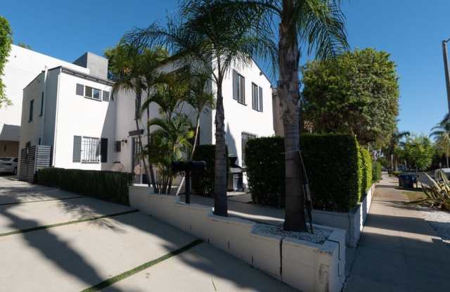 434 N Gardner Street - 434 North Gardner Street, Los Angeles, CA 90036
