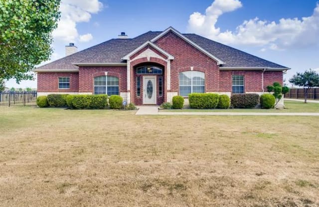 1908 Willow Bend Drive - 1908 Willow Bend Drive, Oak Leaf, TX 75154