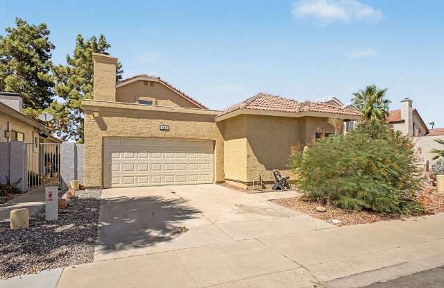 3 bedroom lake front in Chandler Gallery 4