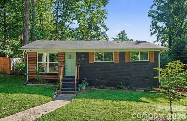 4023 Strangford Avenue Gallery 1