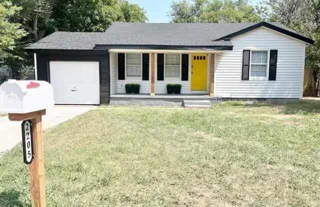 2205 NW Crosby Ave- Hot new listing! photos photos