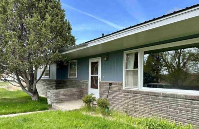 806 Range View Avenue photos photos