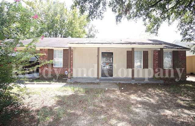 Welcome to 5677 Fenway Dr! photos photos