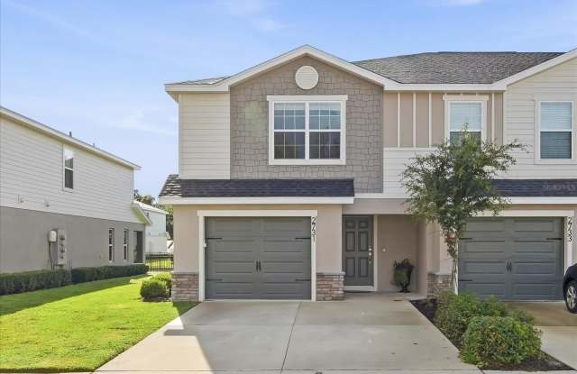 2731 IDYLL LAKES Circle Gallery 1