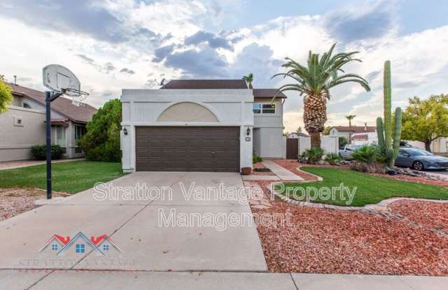 736 N Hazelton Dr photos photos