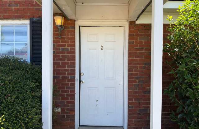 2550 Barnesdale Way Gallery 1