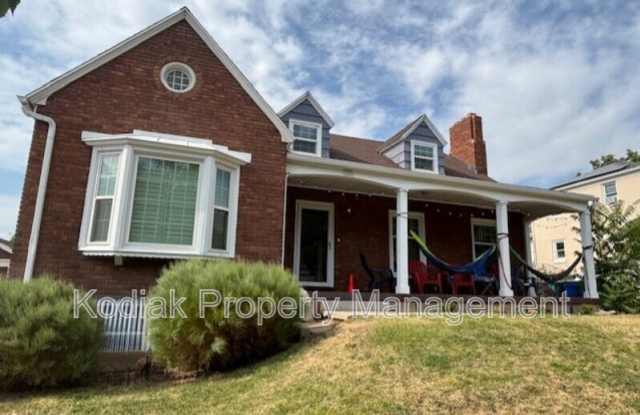 1109 E 400 S photos photos