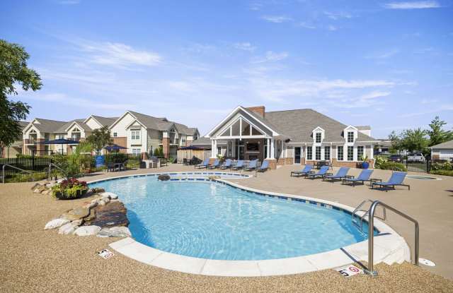 Eastland Trails Apartments photos photos