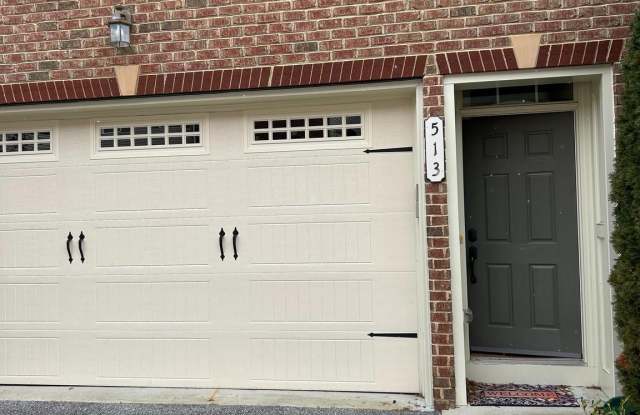 513 DEEP CREEK VIEW Gallery 2