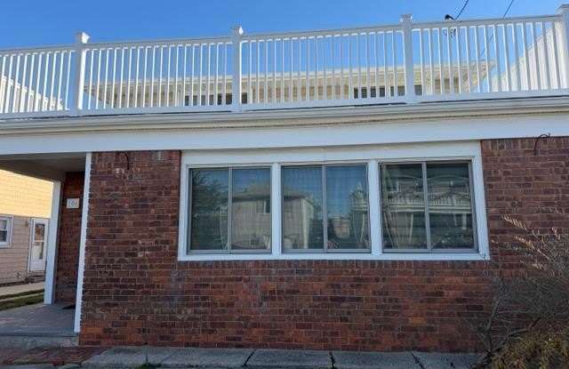 106 Maple Boulevard photos photos