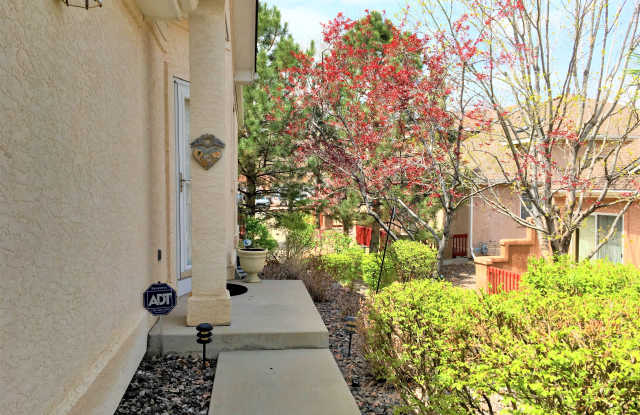 12524 E Dickensen Pl - 12524 East Dickensen Place, Aurora, CO 80014