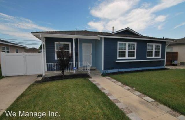 5240 E 28th St - 5240 East 28th Street, Long Beach, CA 90815