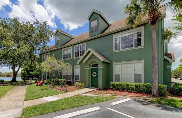 9106 LAKE CHASE ISLAND WAY - 9106 Lake Chase Island Way, Westchase, FL 33626