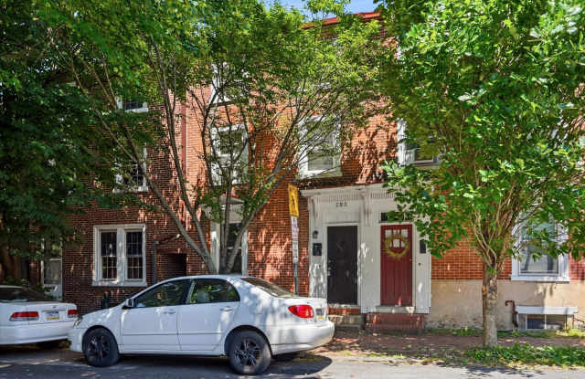 4-Bedroom Student Rental in the Heart of West Chester – Available June 2027! photos photos 4-Bedroom Student Rental in the Heart of West Chester – Available June 2027! photos photos