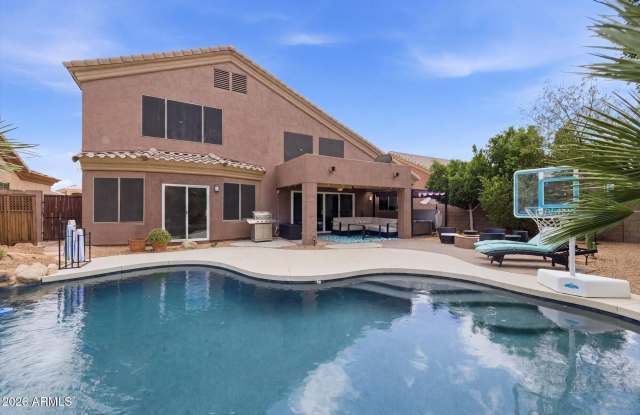 9750 E GELDING Drive Gallery 2