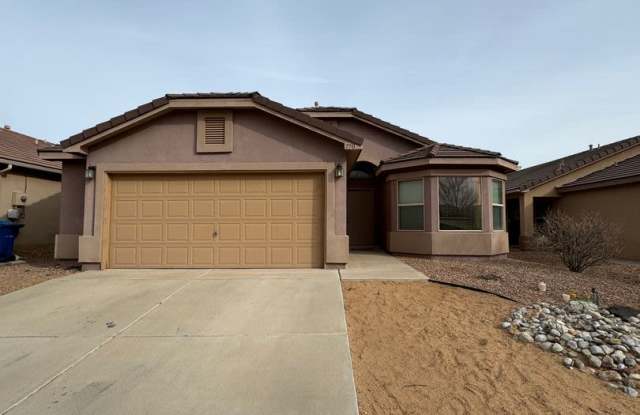 3 bed 2 bath home in Huning Ranch! photos photos