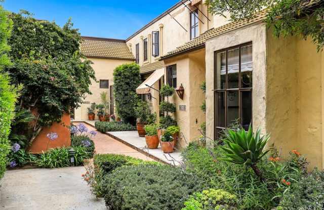 315 Arlington Drive Gallery 2