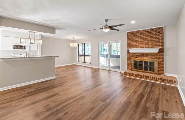 5731 Dockside Drive Gallery 2