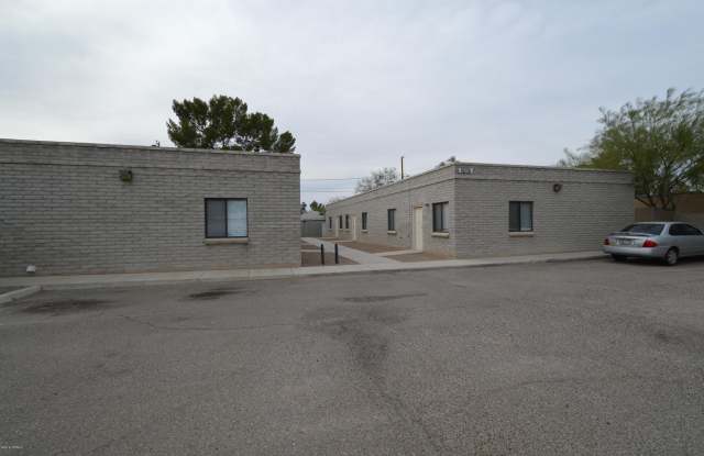 2147 N Isabel Boulevard unit: 4 photos photos