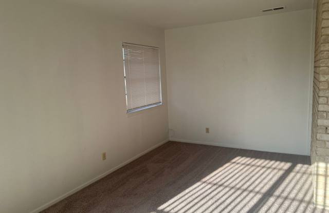 2201 Wheeler Circle - Call LONGHORN PROPERTIES @ 254-526-0382 FOR DETAILS Gallery 3