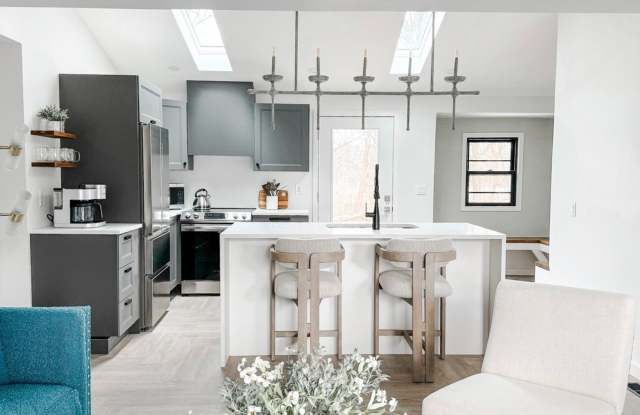 Modern solace meets nostalgic comfort in this stunning 3BR/3BA beauty 4800/Mo photos photos