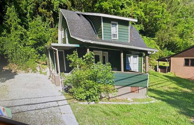 87 Smithtown Rd photos photos