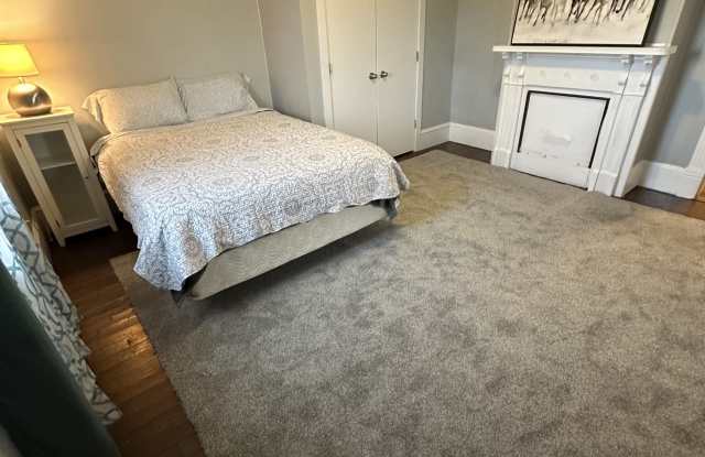 508 East Oak Street - W photos photos