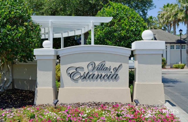 Live Near The Best Shopping  Dining in Jax! Gallery 2