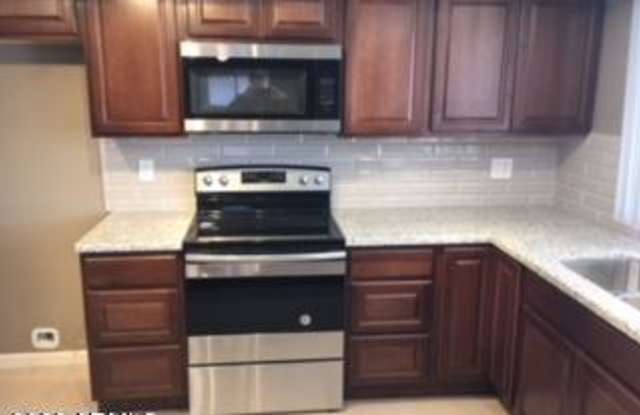 2911 W CACTUS WREN Drive Gallery 2
