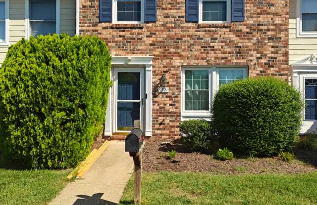 3 bedroom townhome Gallery 1