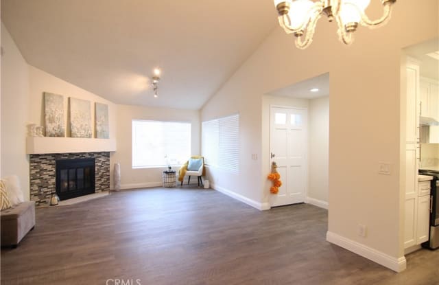 357 Stanford Court - 357 Stanford Court, Irvine, CA 92612