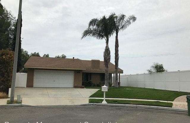 2404 E Woodrow Avenue - 2404 East Woodrow Avenue, Simi Valley, CA 93065